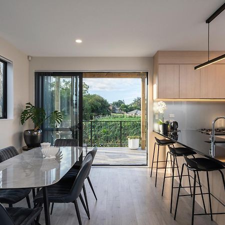 Modern Immaculate Residence In Mount Wellington Auckland Buitenkant foto