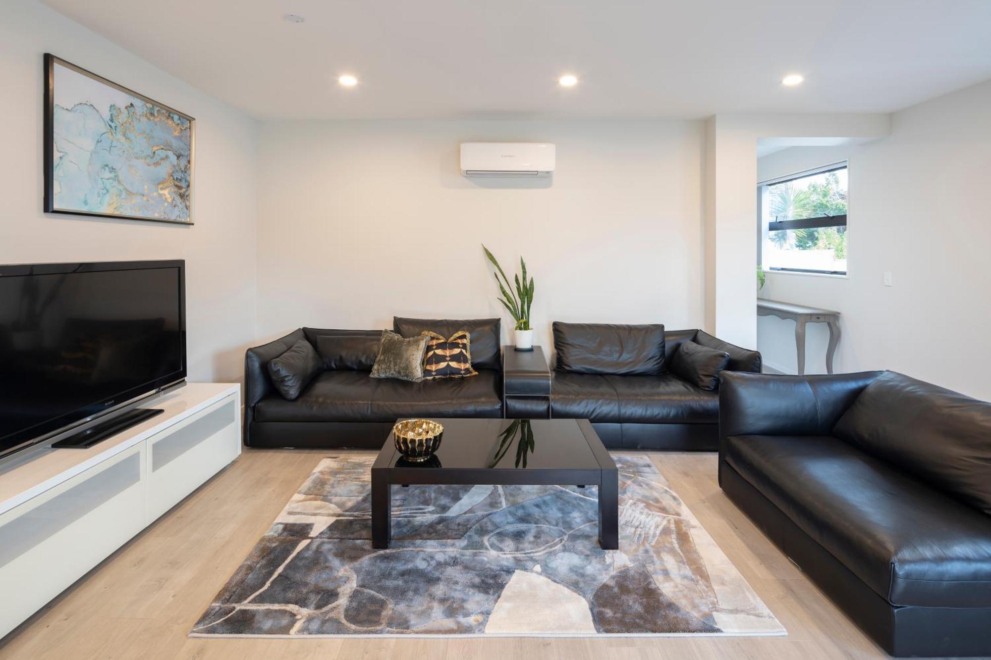 Modern Immaculate Residence In Mount Wellington Auckland Buitenkant foto